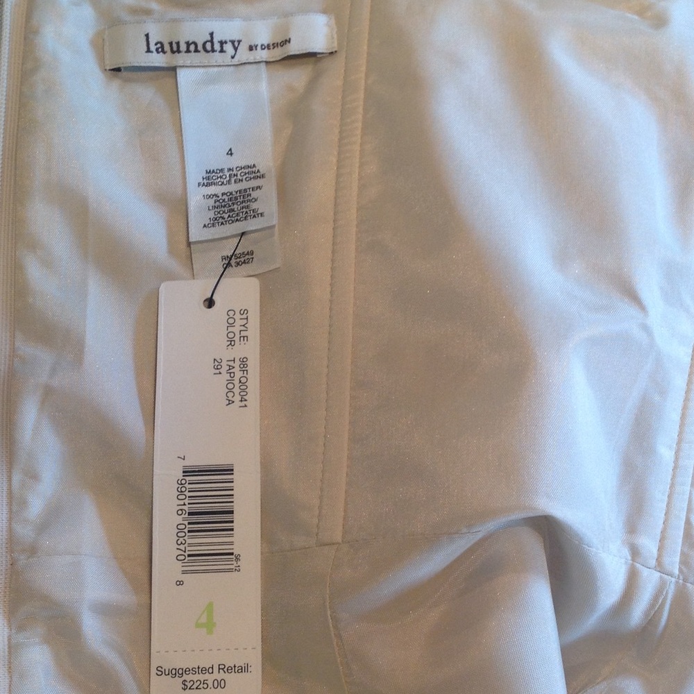 STUNNING STRAPLESS DRESS NWT - Picture 5 of 5